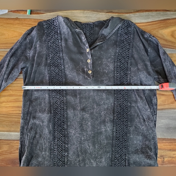 Basil Lola Hooded Dress, Distressed Fabric with Black Lace, Medium - Picture 3 of 6